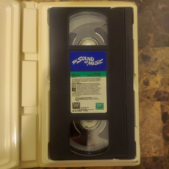 💥3/$25💥 Vintage 1965 Academy Award Winner The Sound of Music VHS movie - Picture 3 of 3